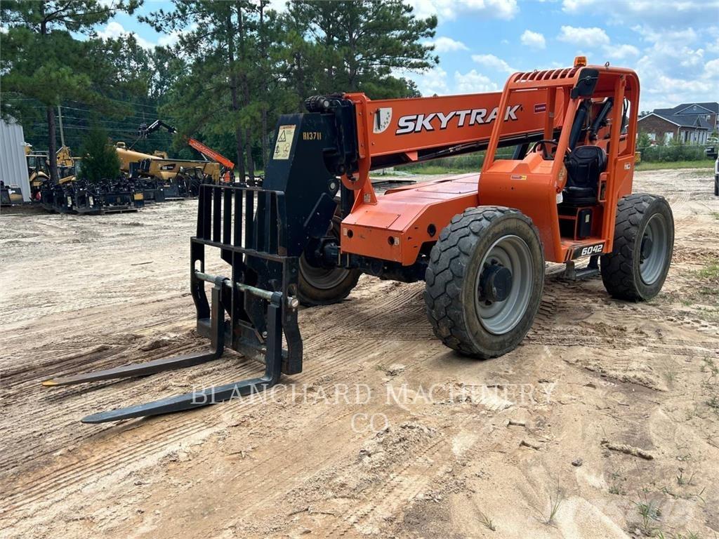 JLG 6042 伸缩臂叉装车|叉装车