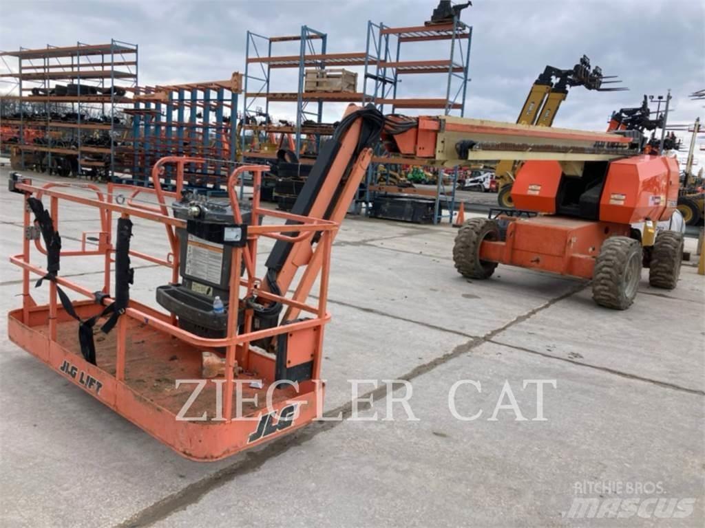 JLG 660SJ 曲臂高空工作平台