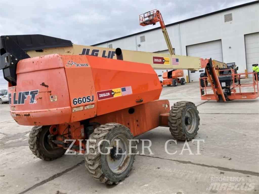 JLG 660SJ 曲臂高空工作平台