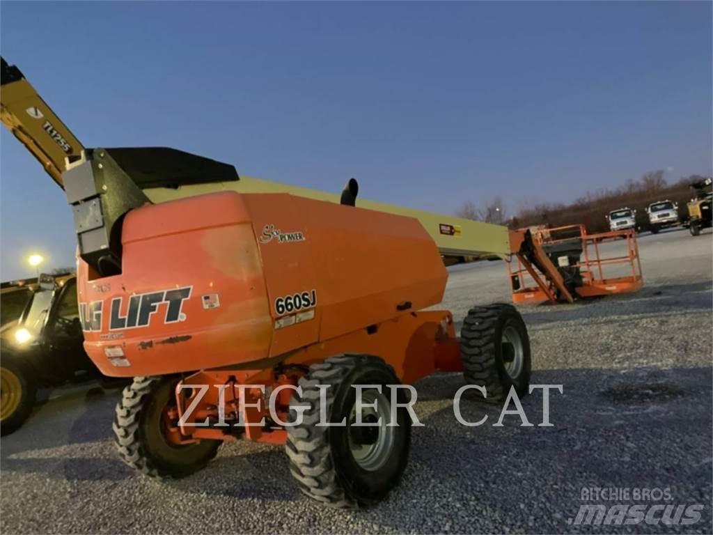 JLG 660SJ 曲臂高空工作平台