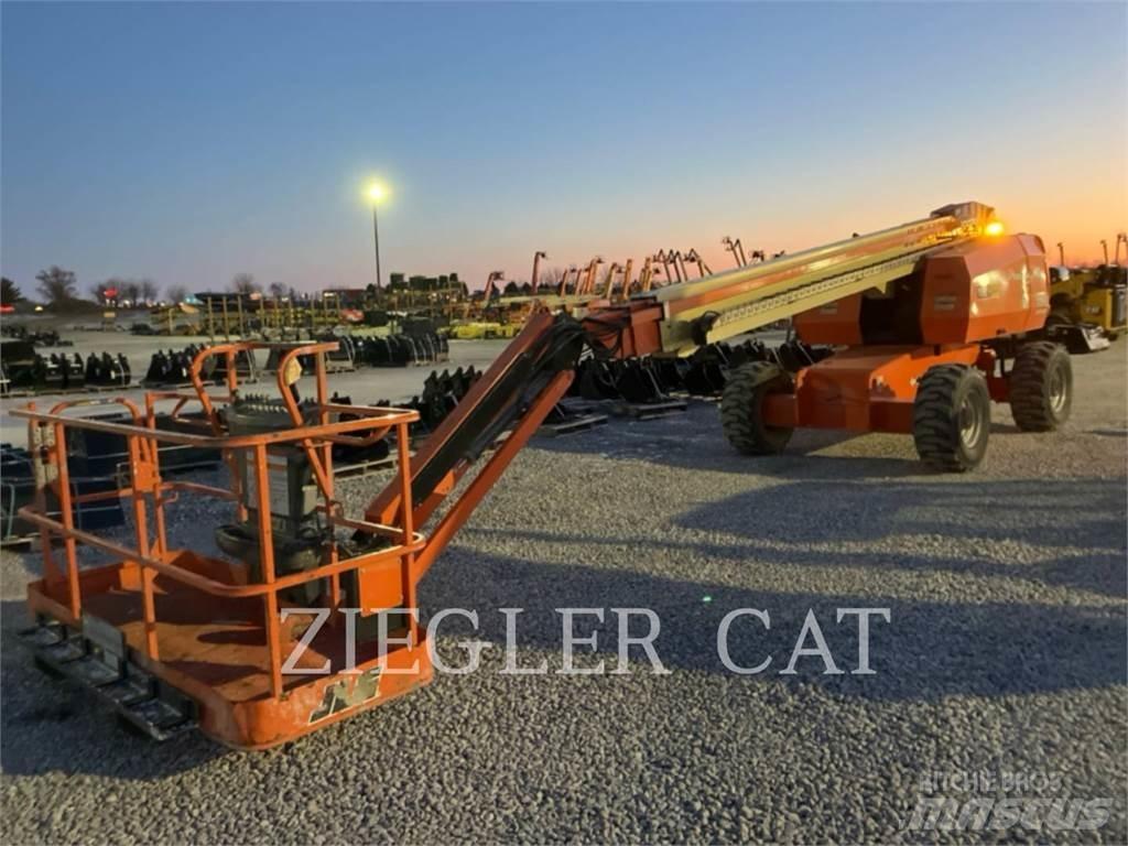 JLG 660SJ 曲臂高空工作平台