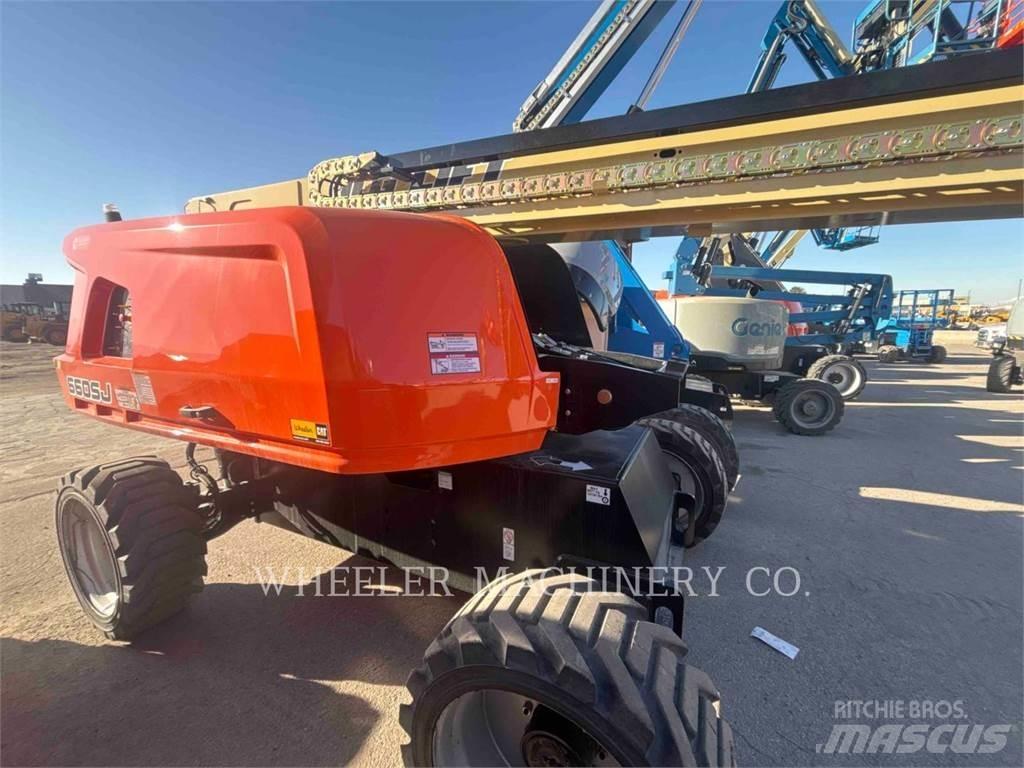 JLG 660SJ 曲臂高空工作平台
