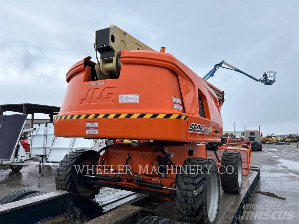 JLG 660SJ SP 曲臂高空工作平台