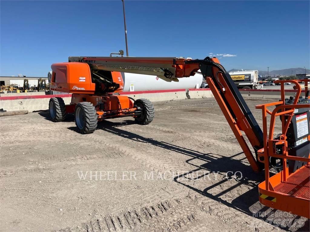 JLG 660SJ SP 曲臂高空工作平台