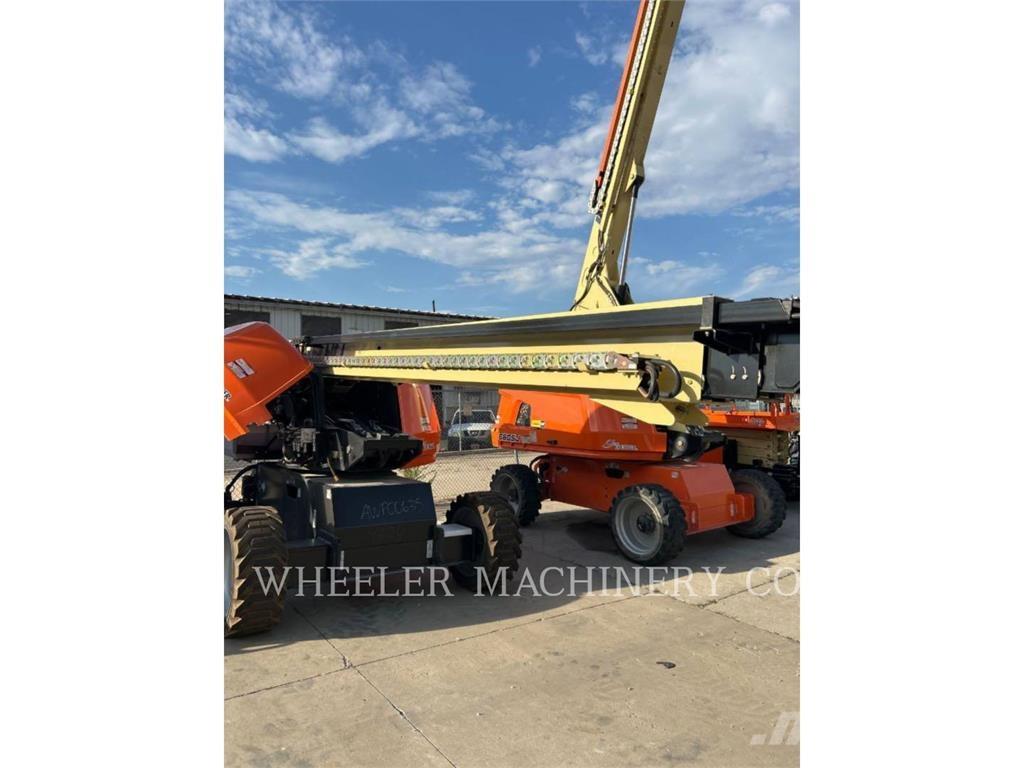 JLG 660SJ SP 曲臂高空工作平台