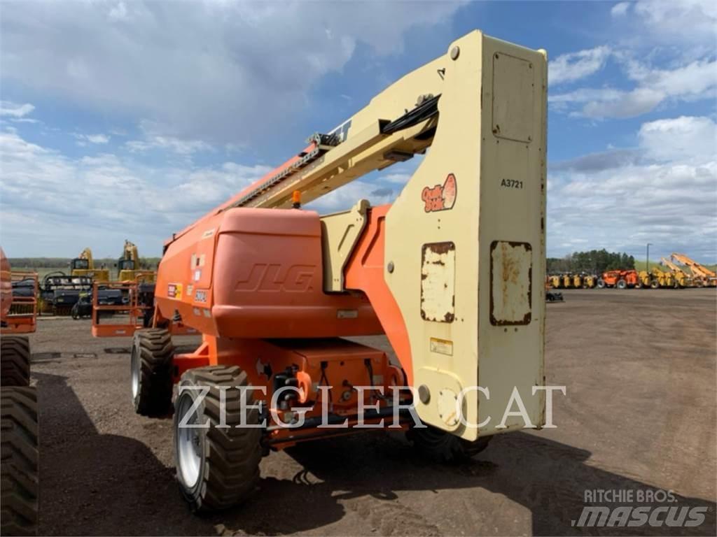 JLG 800AJ 曲臂高空工作平台