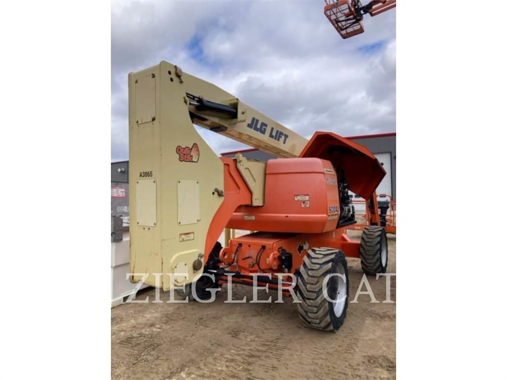 JLG 800AJ 曲臂高空工作平台