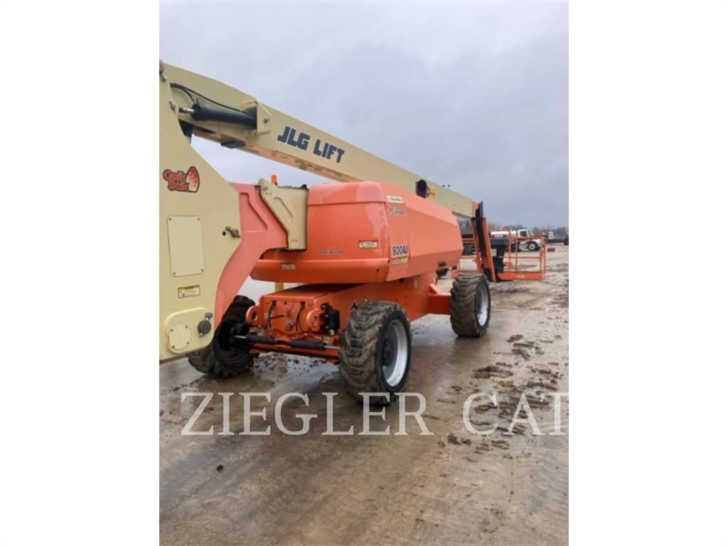 JLG 800AJ 曲臂高空工作平台