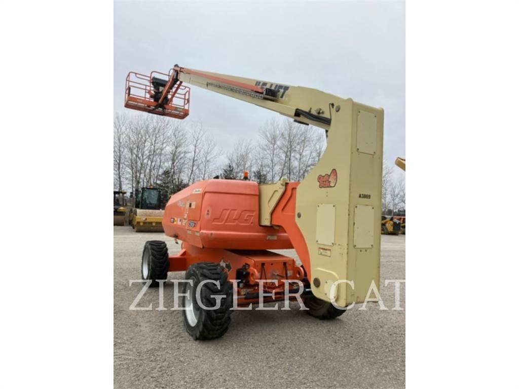 JLG 800AJ 曲臂高空工作平台