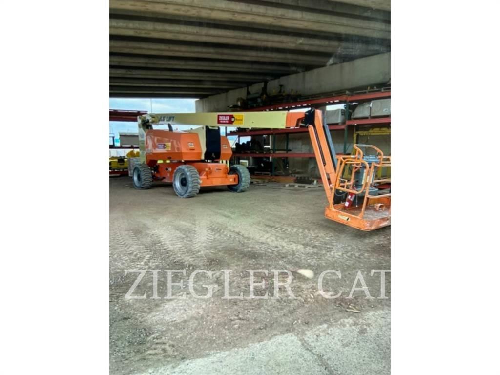 JLG 800AJ 曲臂高空工作平台