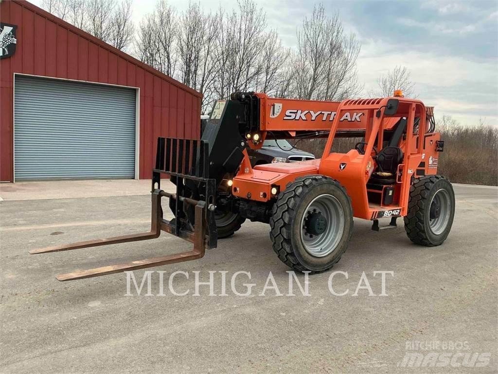 JLG 8042 伸缩臂叉装车|叉装车
