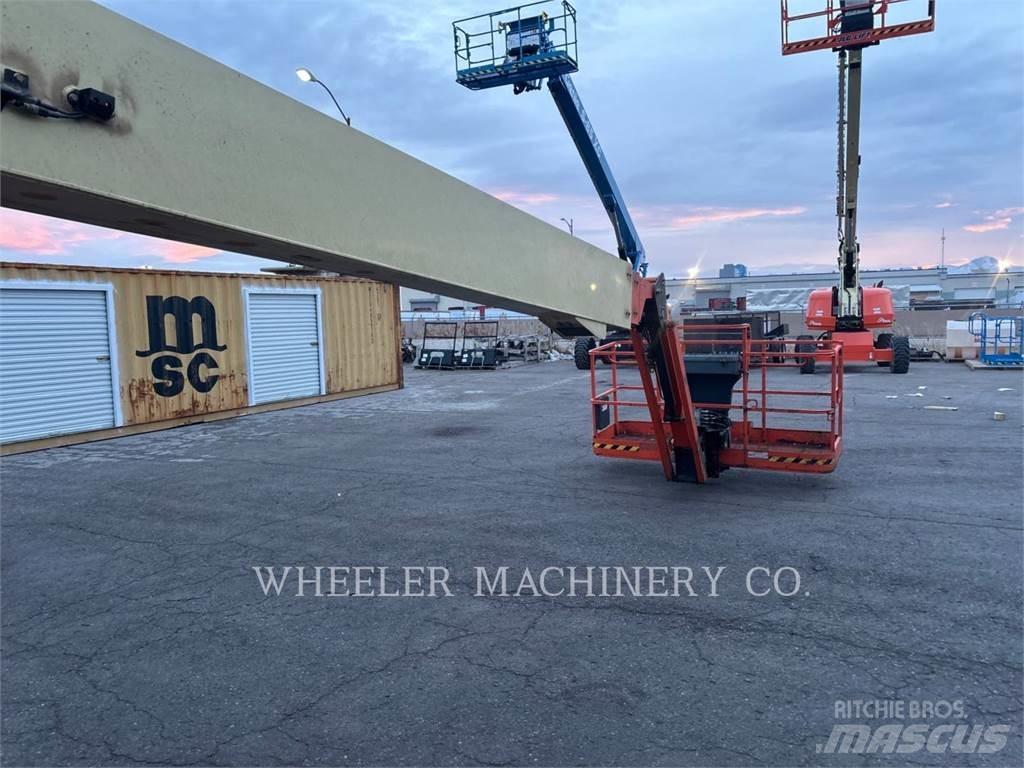 JLG 860SJ 曲臂高空工作平台