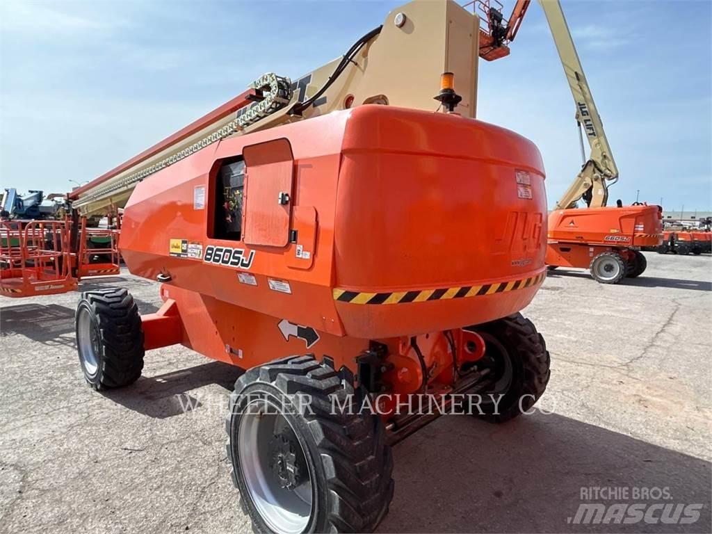 JLG 860SJ 曲臂高空工作平台