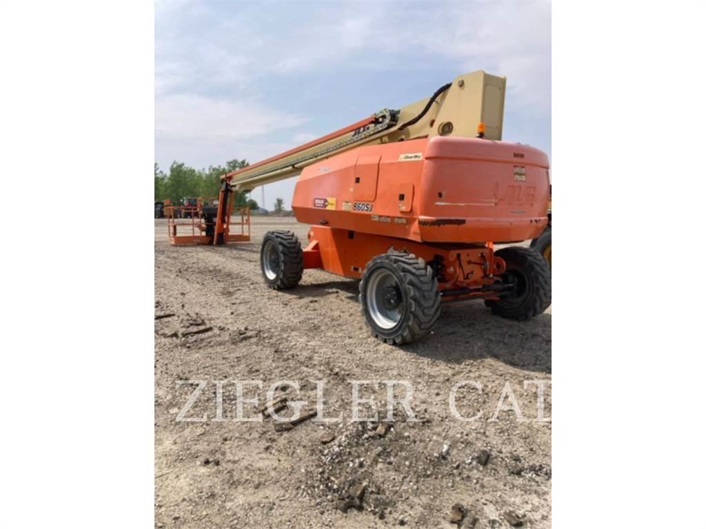 JLG 860SJ 曲臂高空工作平台