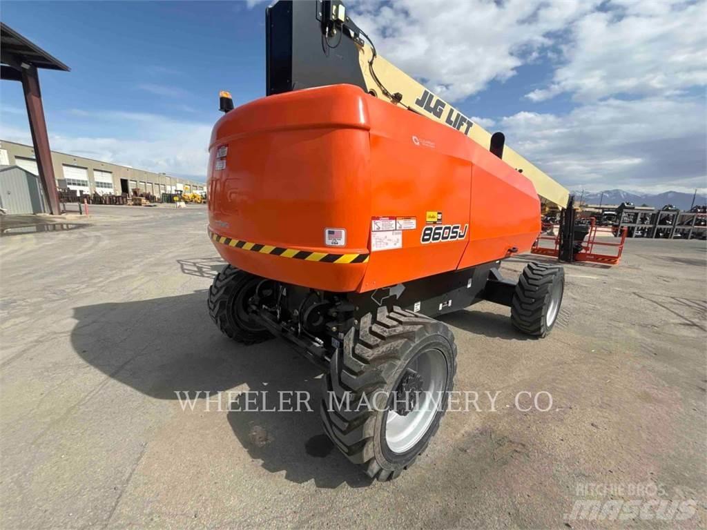 JLG 860SJ 曲臂高空工作平台