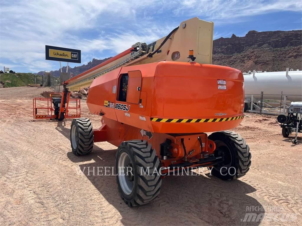 JLG 860SJ SP 曲臂高空工作平台