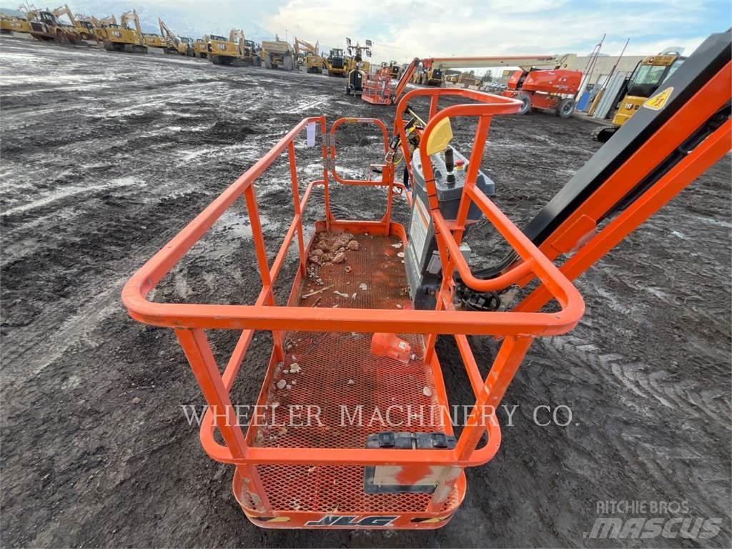 JLG 860SJ SP 曲臂高空工作平台