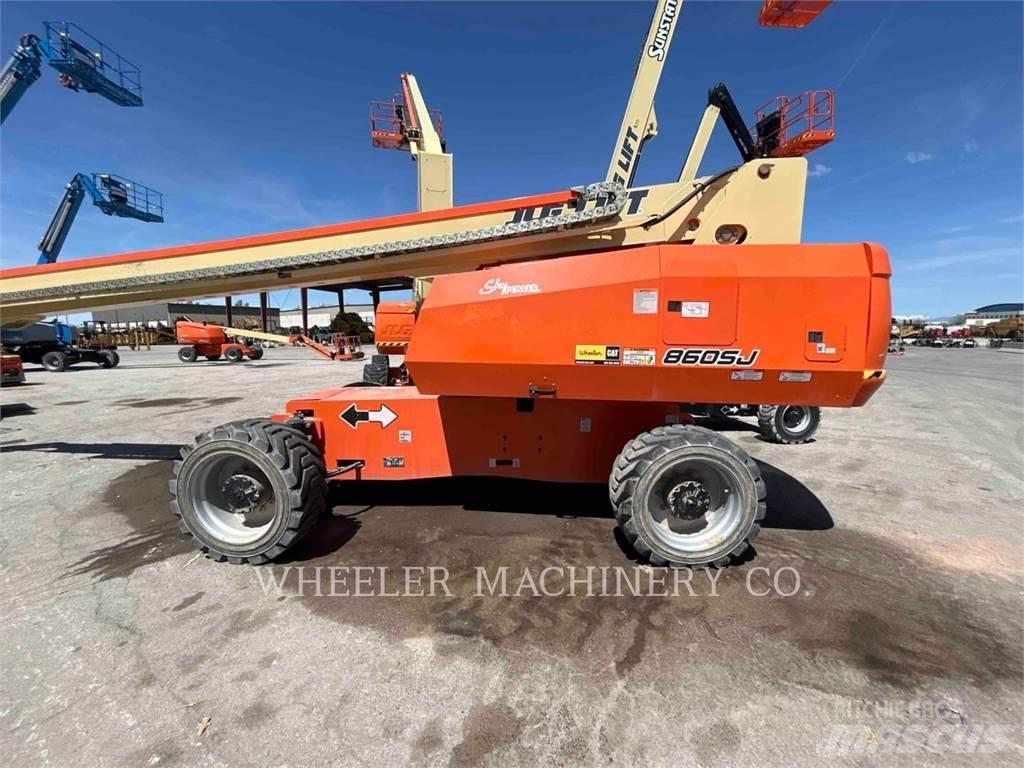 JLG 860SJ SP 曲臂高空工作平台
