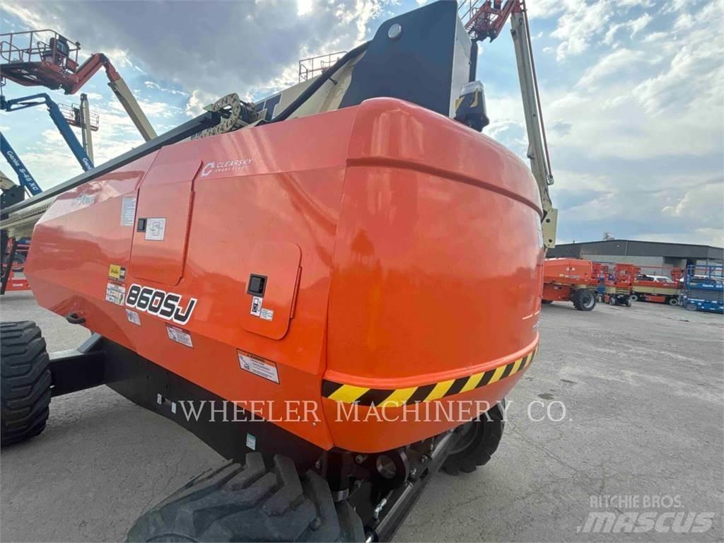 JLG 860SJ SP 曲臂高空工作平台