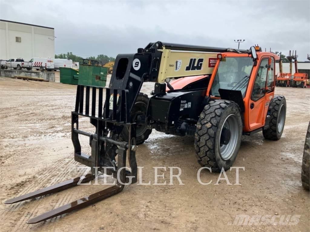 JLG 943 伸缩臂叉装车|叉装车