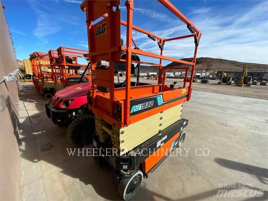 JLG AE1932 剪叉式升降机