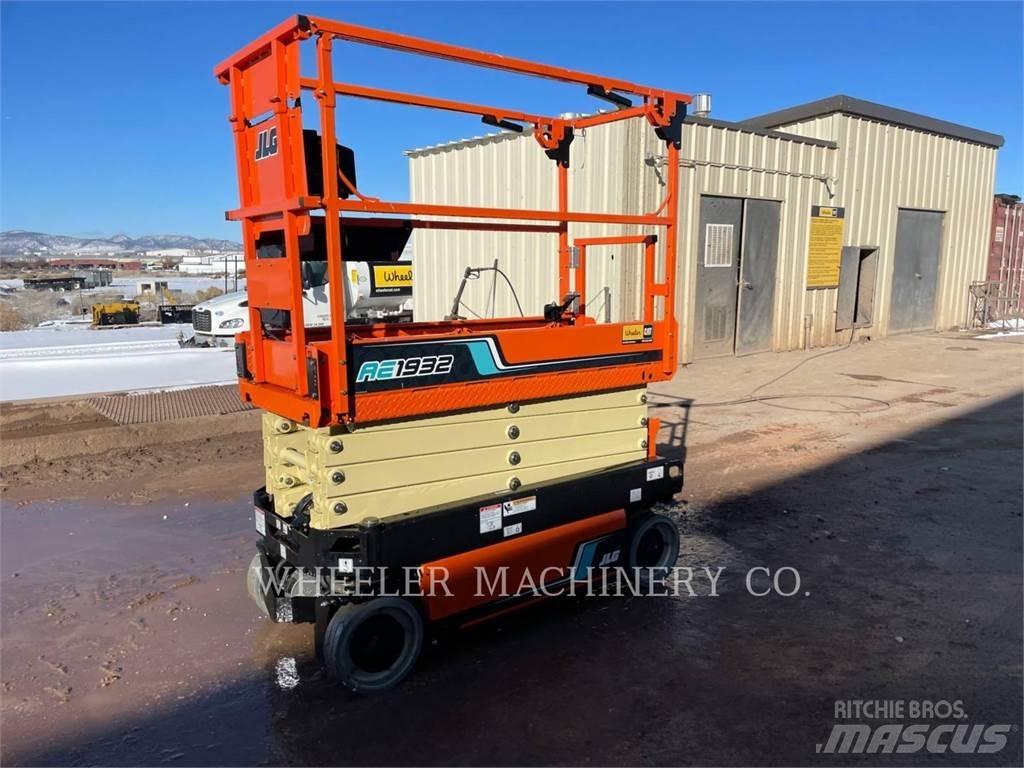 JLG AE1932 剪叉式升降机