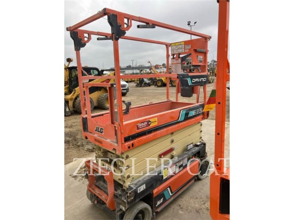 JLG AE1932 剪叉式升降机