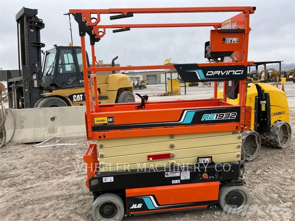 JLG AE1932 剪叉式升降机