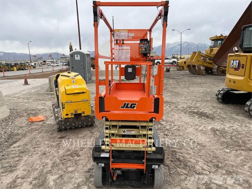 JLG AE1932 剪叉式升降机