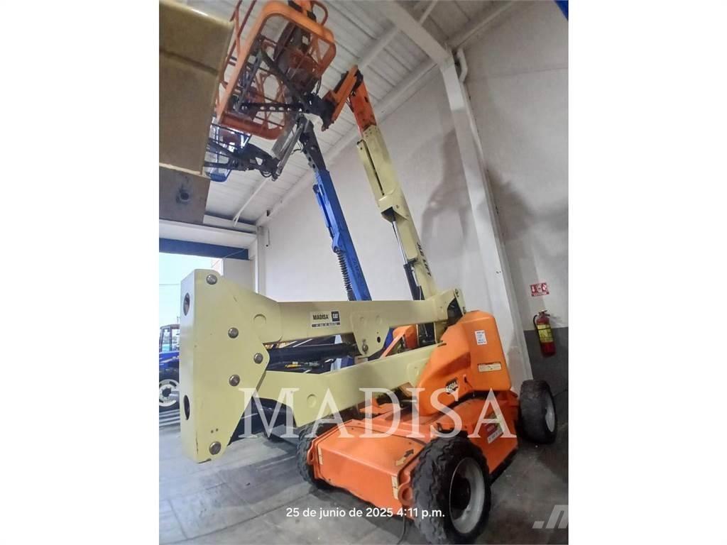 JLG E450AJ 其他升降机和高空作业平台