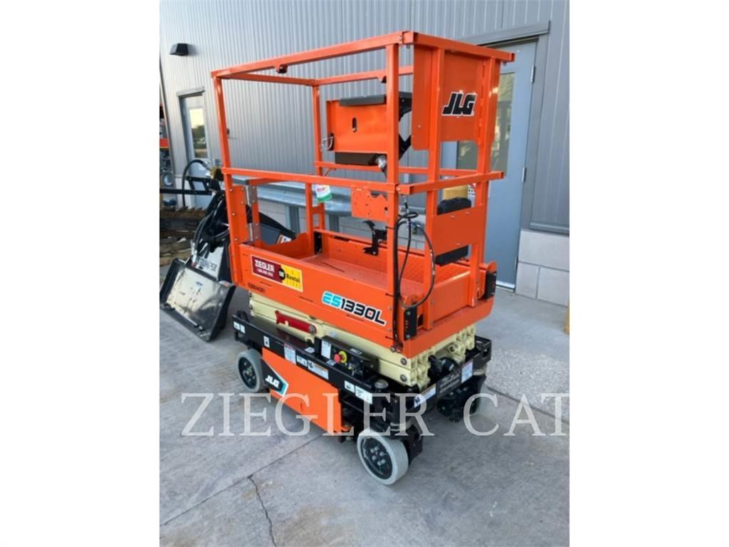 JLG ES1330L 剪叉式升降机