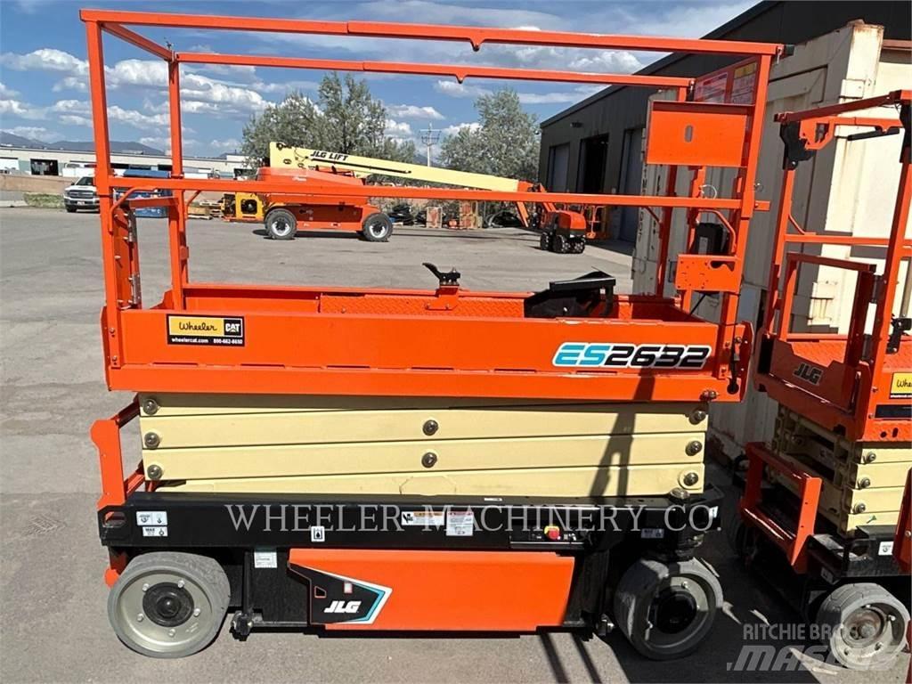 JLG ES2632 剪叉式升降机