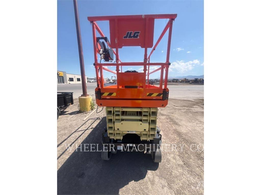 JLG ES4046 剪叉式升降机