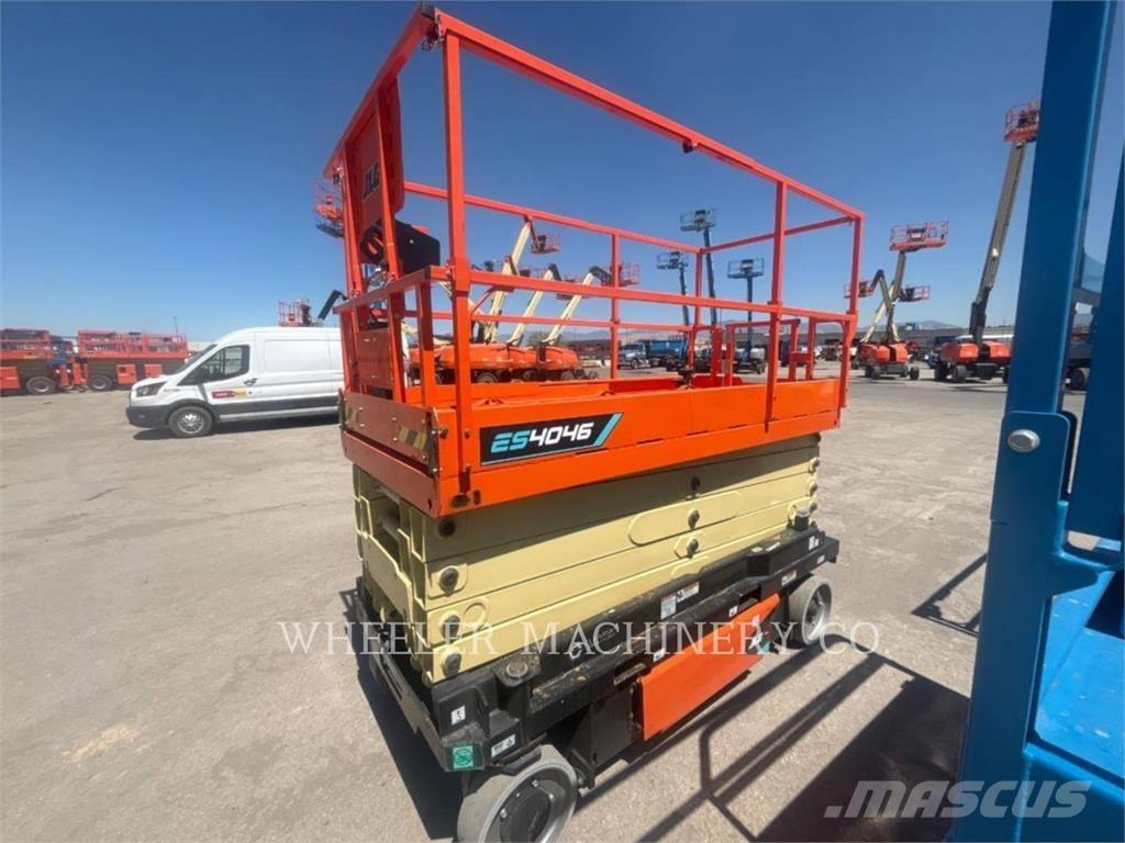 JLG ES4046 剪叉式升降机