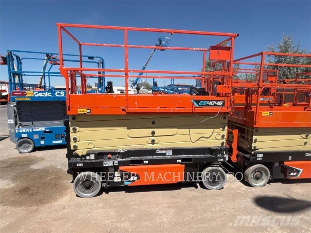JLG ES4046 剪叉式升降机
