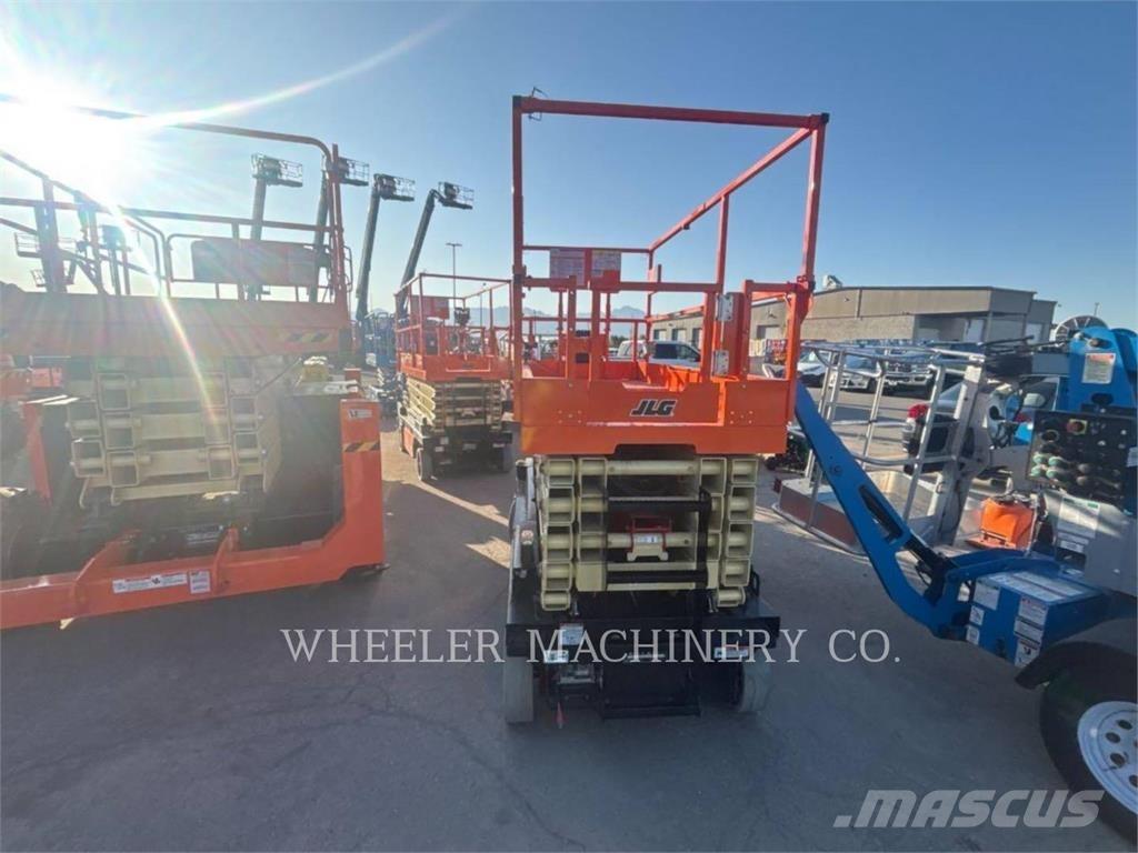 JLG ES4046 剪叉式升降机