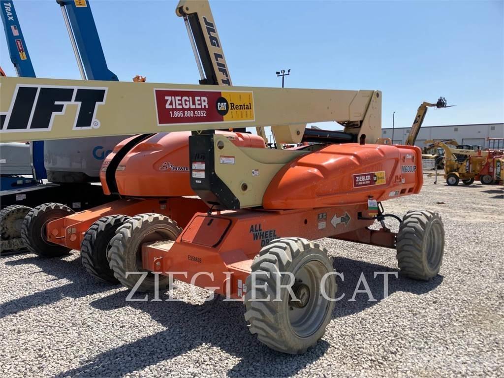 JLG M600JP 曲臂高空工作平台