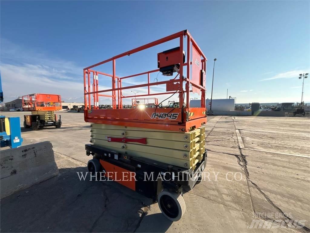 JLG R4045 剪叉式升降机