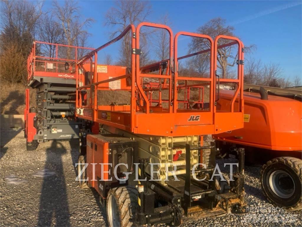 JLG RT3369 剪叉式升降机
