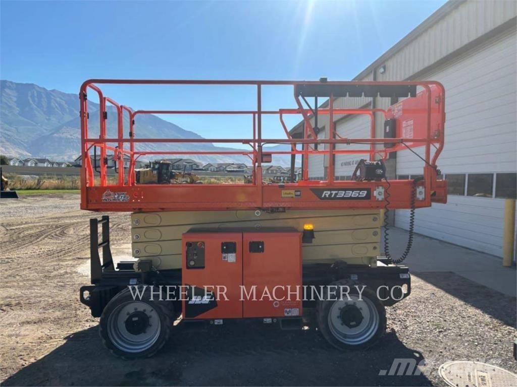 JLG RT3369 剪叉式升降机