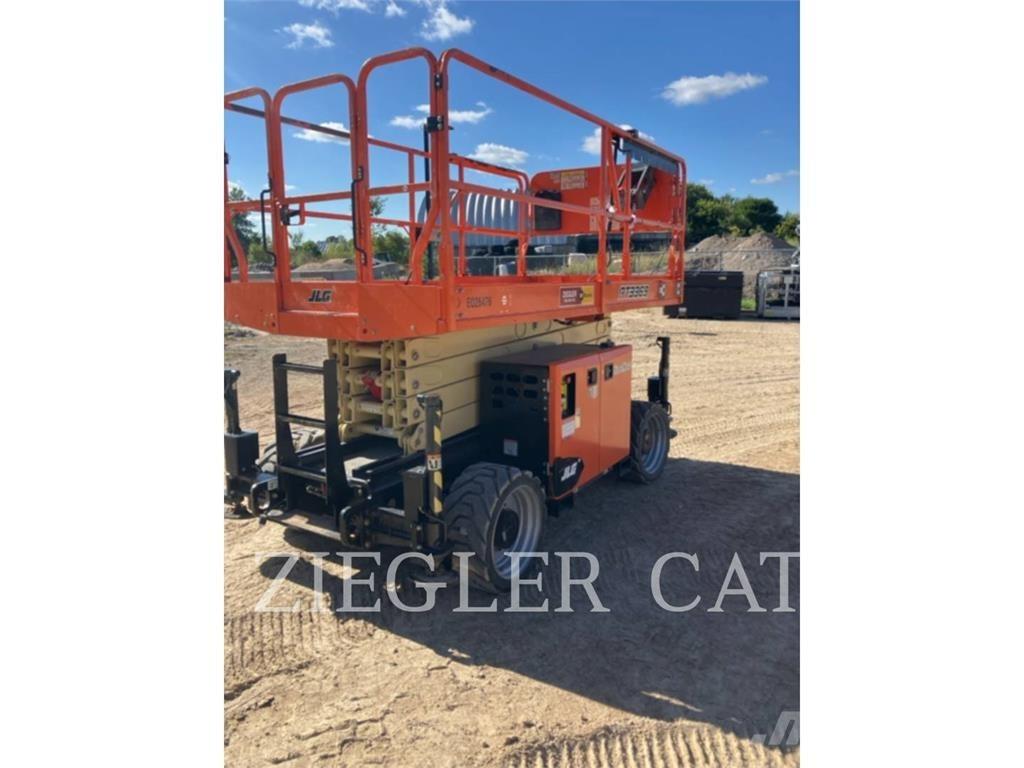 JLG RT3369 剪叉式升降机
