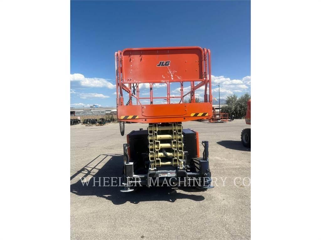 JLG RT4769 剪叉式升降机