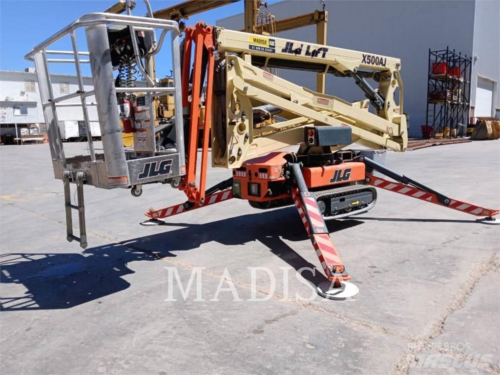 JLG X500AJ 曲臂高空工作平台