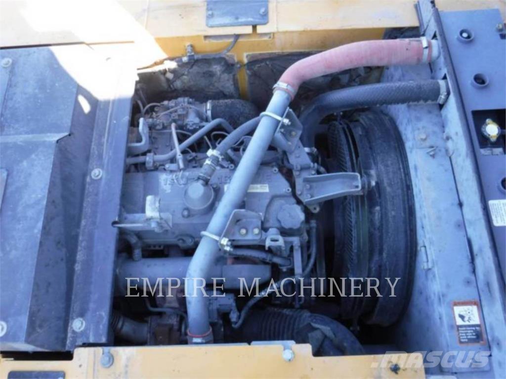 John Deere 190G 履带挖掘机