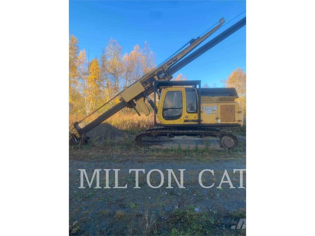 John Deere 200 LC 建筑机械-其他