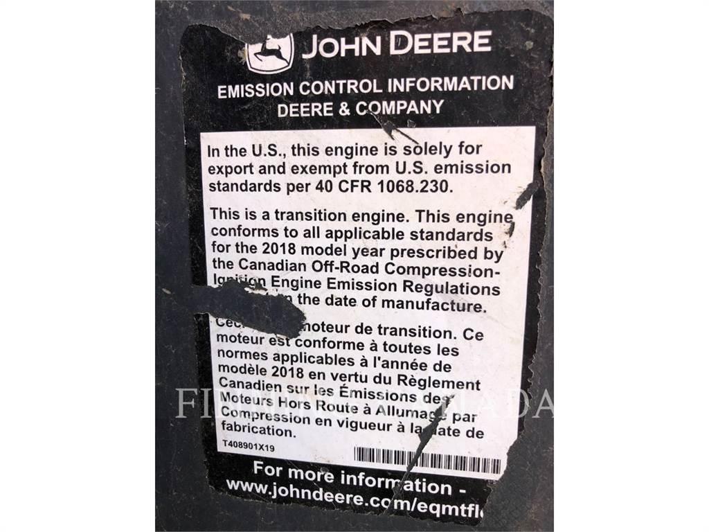 John Deere 2154G 挖坑机