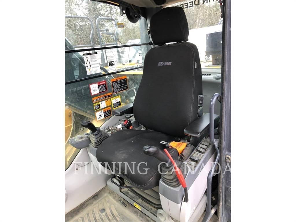John Deere 300P 履带挖掘机