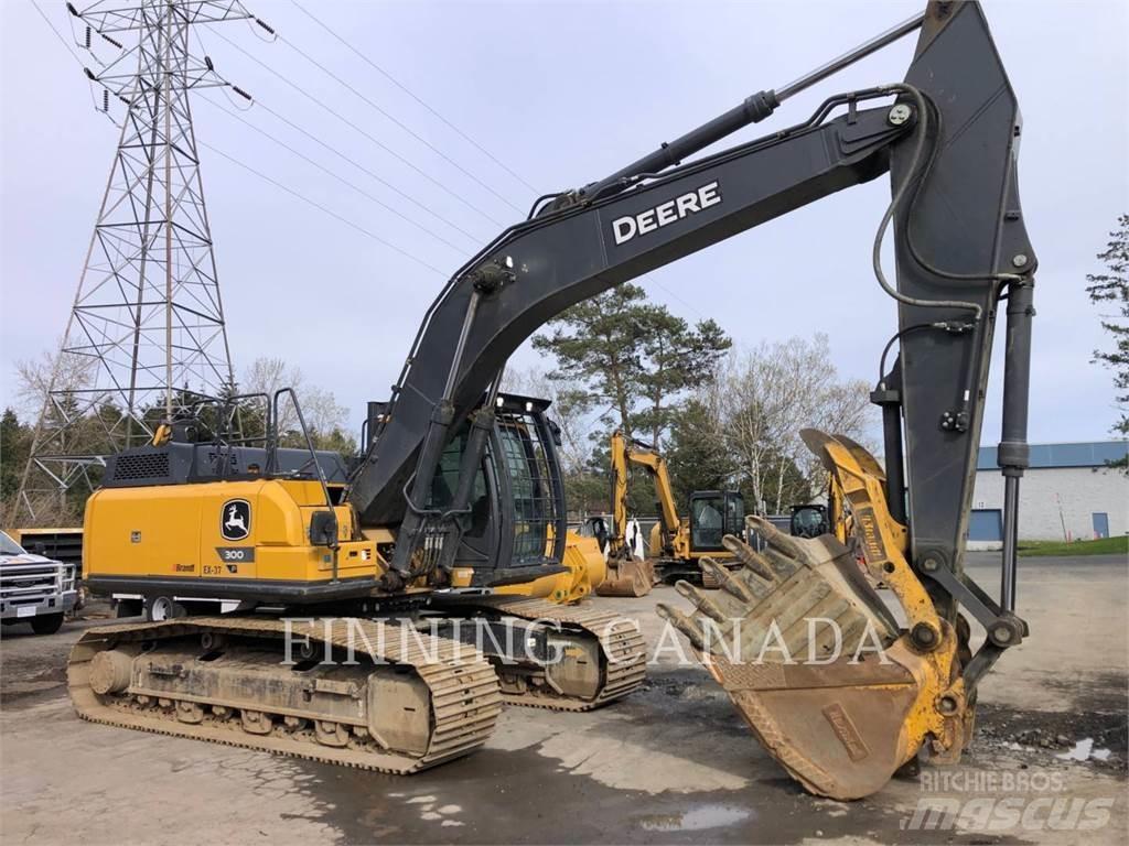 John Deere 300P 履带挖掘机