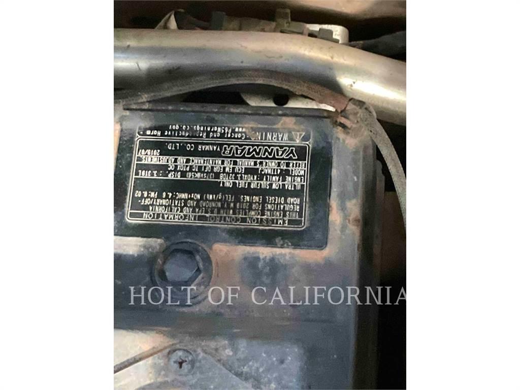 John Deere 324G 滑移装载机