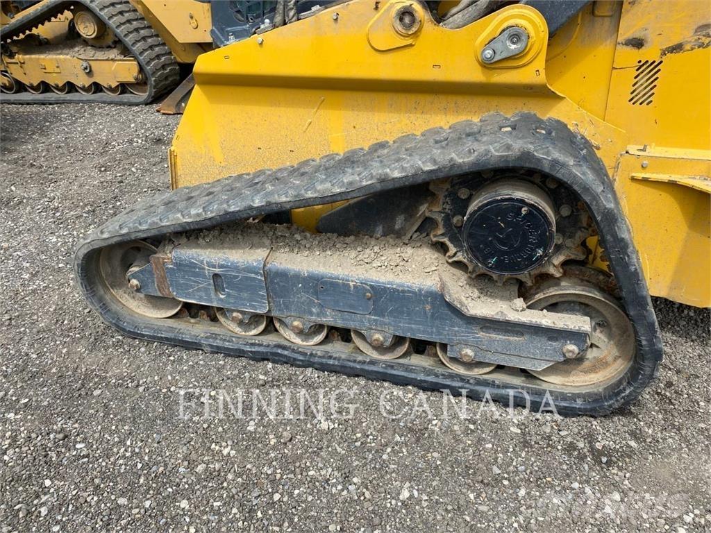 John Deere 325G 履带式装载机